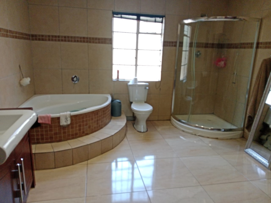 3 Bedroom Property for Sale in Kuruman Northern Cape